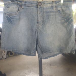 Zanadi ladies shorts